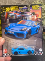Skala 1/64 HOT WHEELS Premium - Boulevard - Porsche 718 Cayman GT4