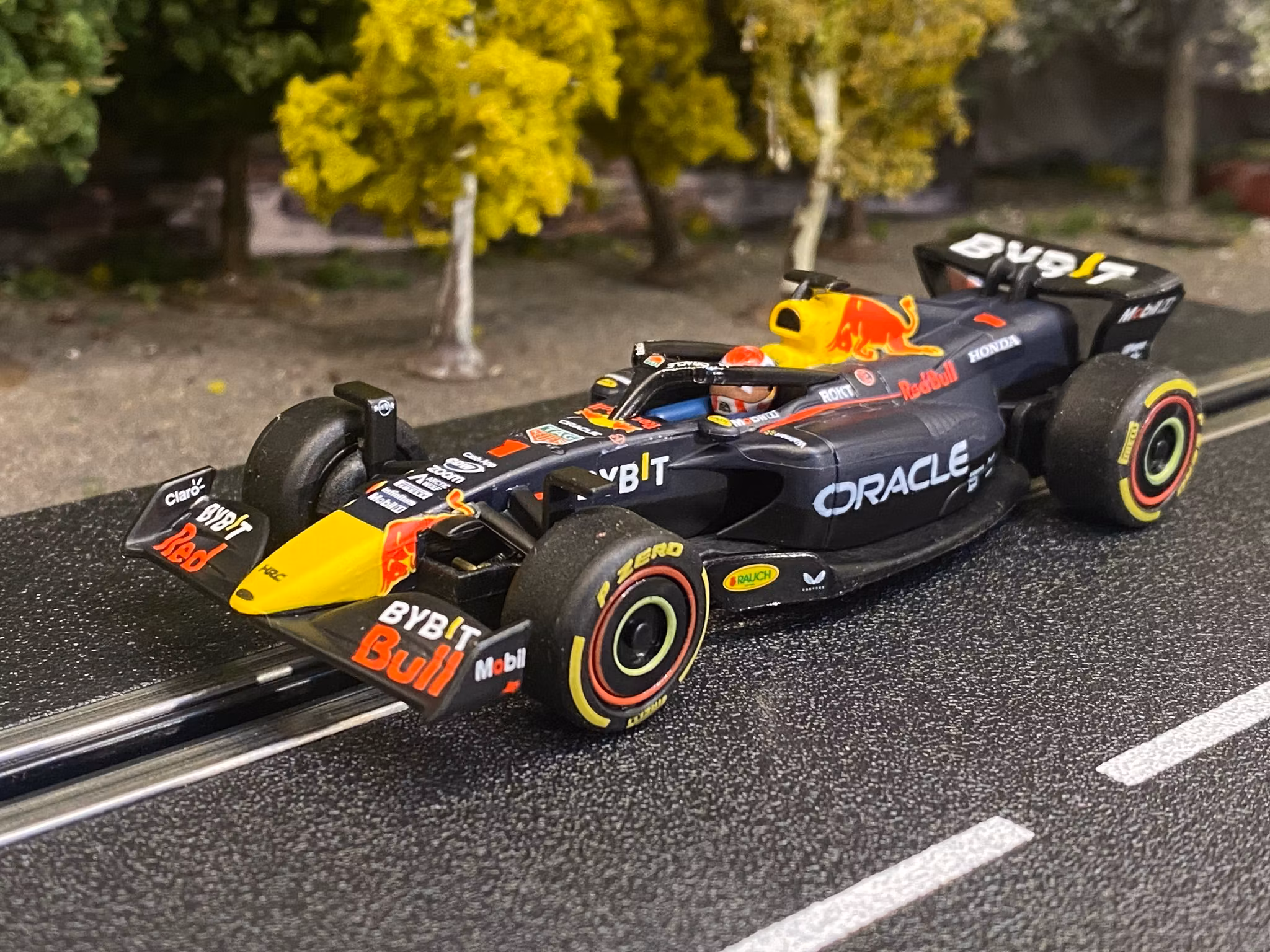 Skala 1/43 An. slotcar fr Carrera GO: Red Bull Racing RB19 1# M.Verstappen, No.33"