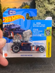 Skala 1/64 Hot Wheels: Brick and Motor