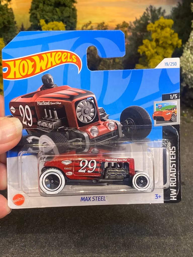 Skala 1/64 Hot Wheels: Max Steel