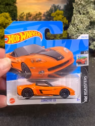 Skala 1/64 Hot Wheels: Corvette C6, Orange