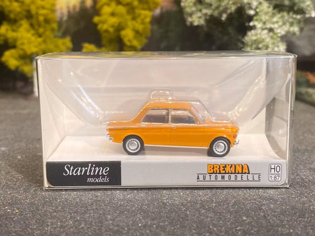 Skala 1/87 - Fiat 128, Orange fr Brekina
