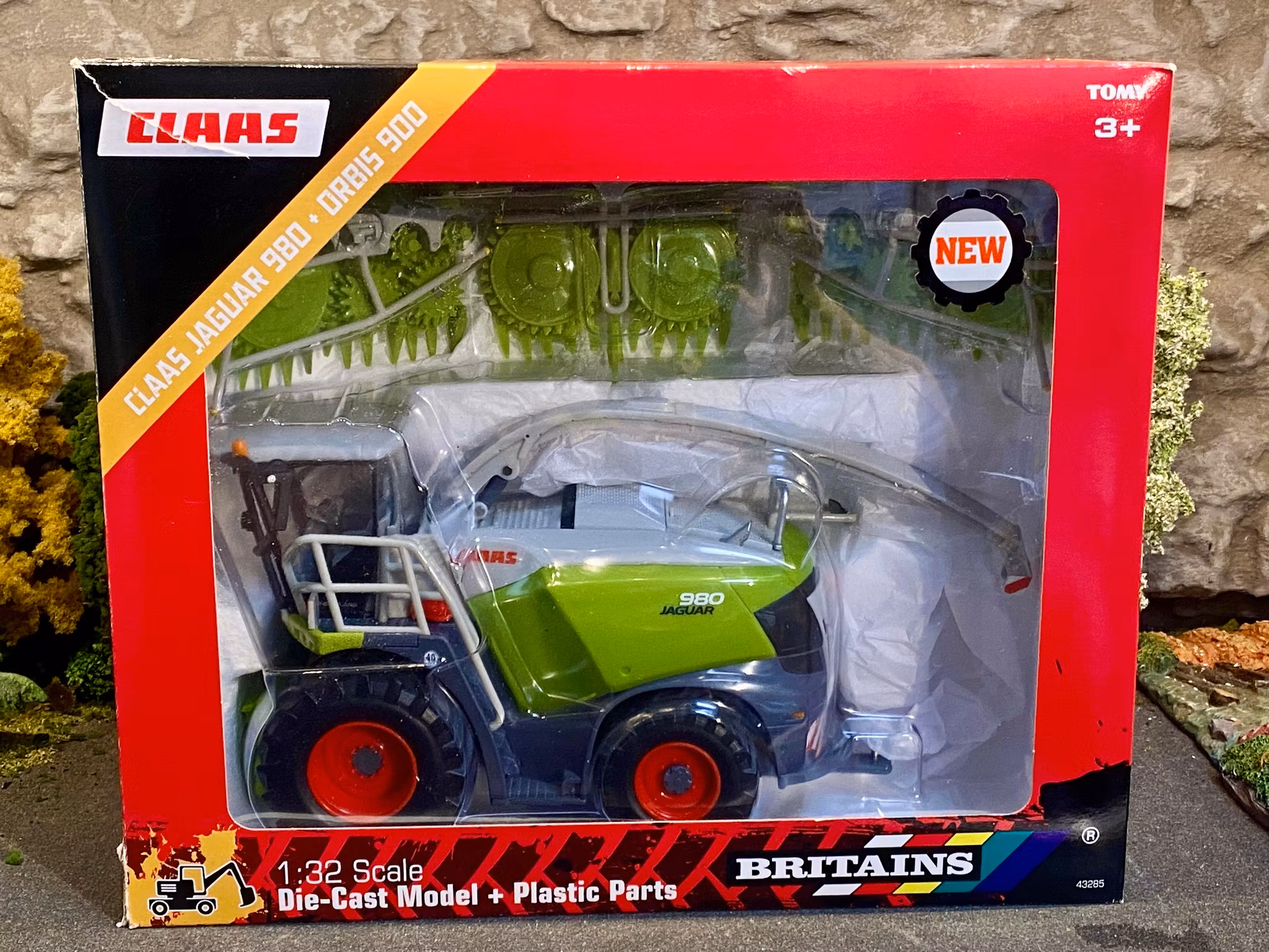 Skala 1/32 Claas Jaguar 980 - ORBIS 900 fr Britains