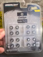 Skala 1/64 - 16 Wheels for cars "Dodge Trucks" fr Greenlight "Wheels & tire packs"