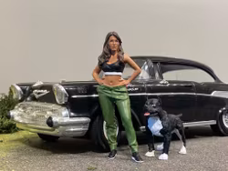 Skala 1/18 Christine m hunden Bullen "LowRiderz" - American Diorama