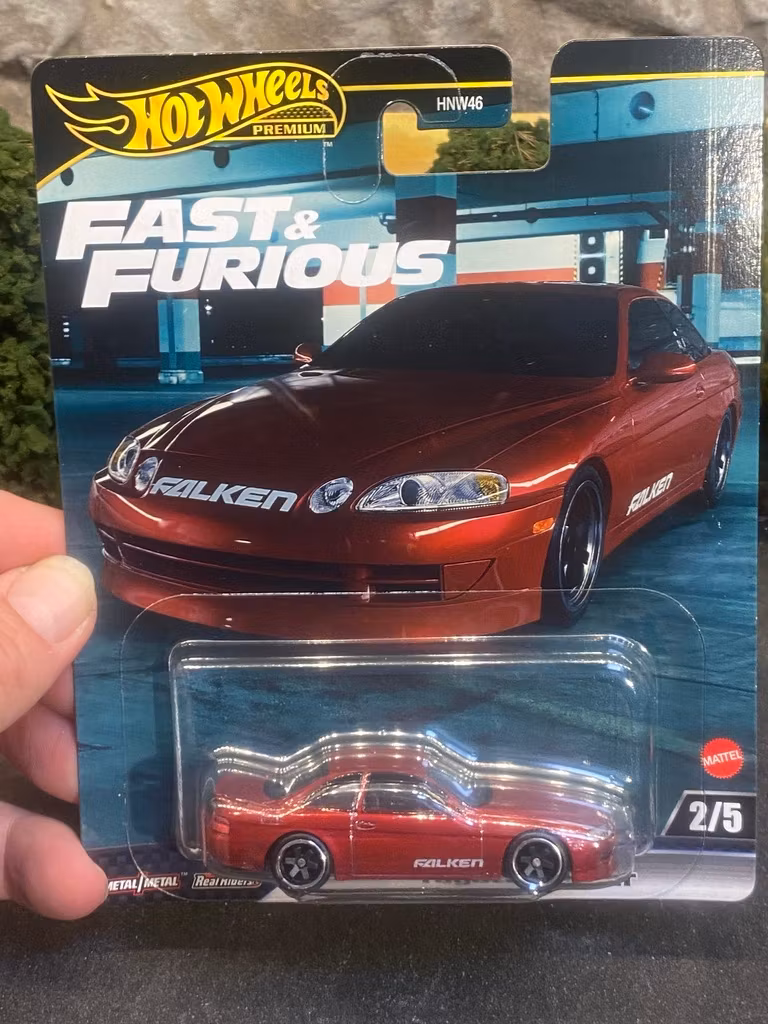 Skala 1/64 HOT WHEELS Premium - Fast & Furious - Toyota Soarer