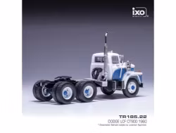 Skala 1/43 Dodge LCF CT900 1960' White/bluefr IXO Models