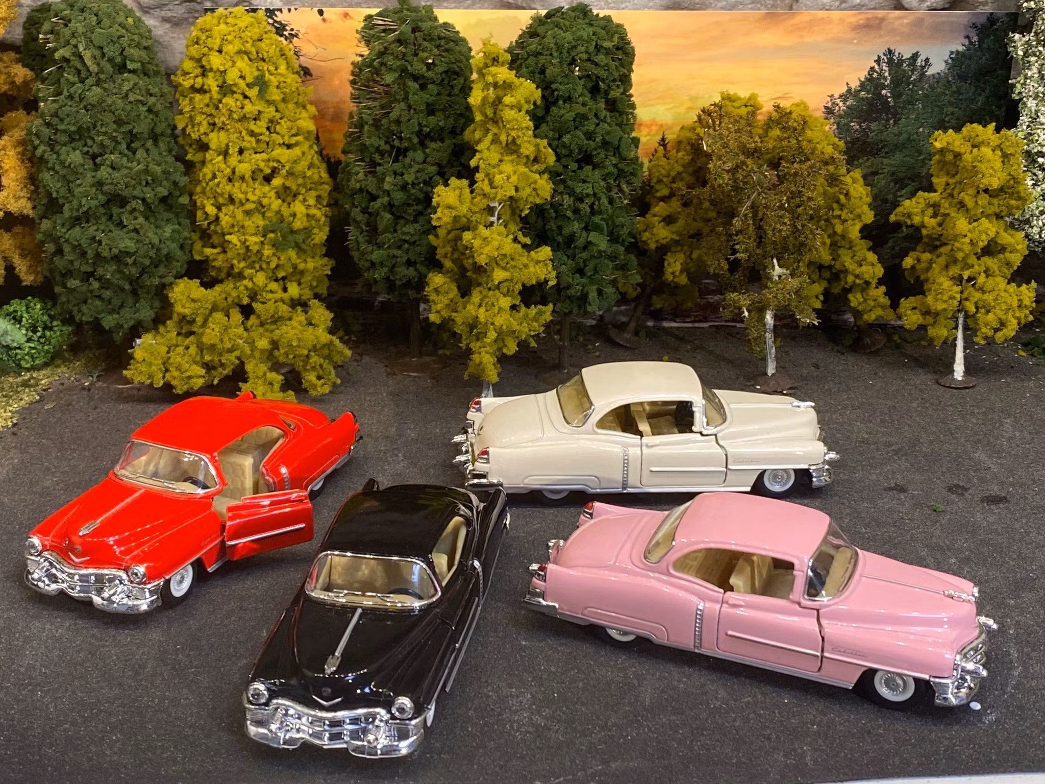 Skala 1/43 1953 Cadillac Series 62 Coupe, Black fr Kinsmart