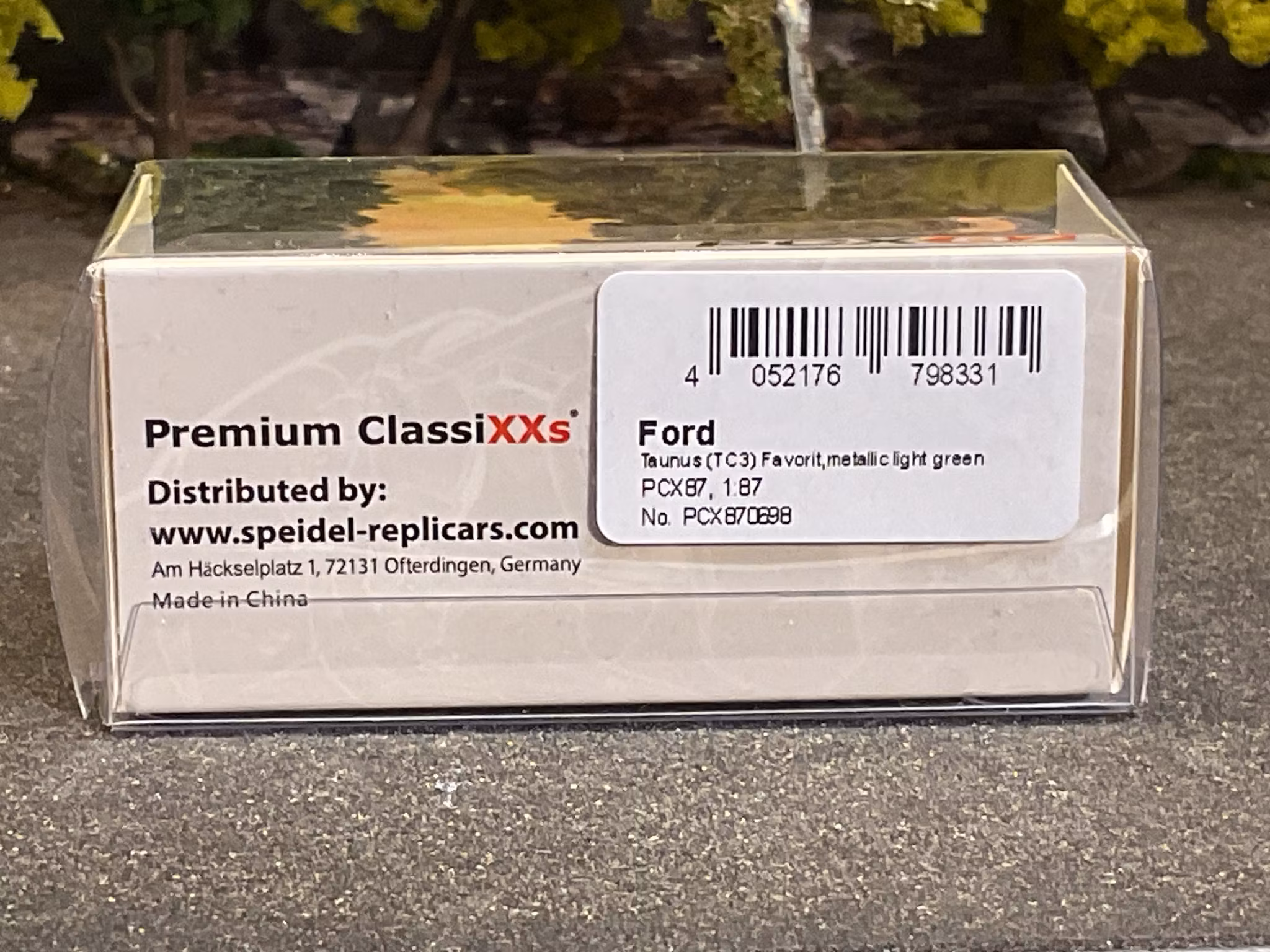 Skala 1/87 - Ford Taunus TC3 Favorit, met l green fr PCX87