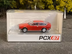 Skala 1/87 - Alfa Romeo Alfetta GT, Red fr PCX87