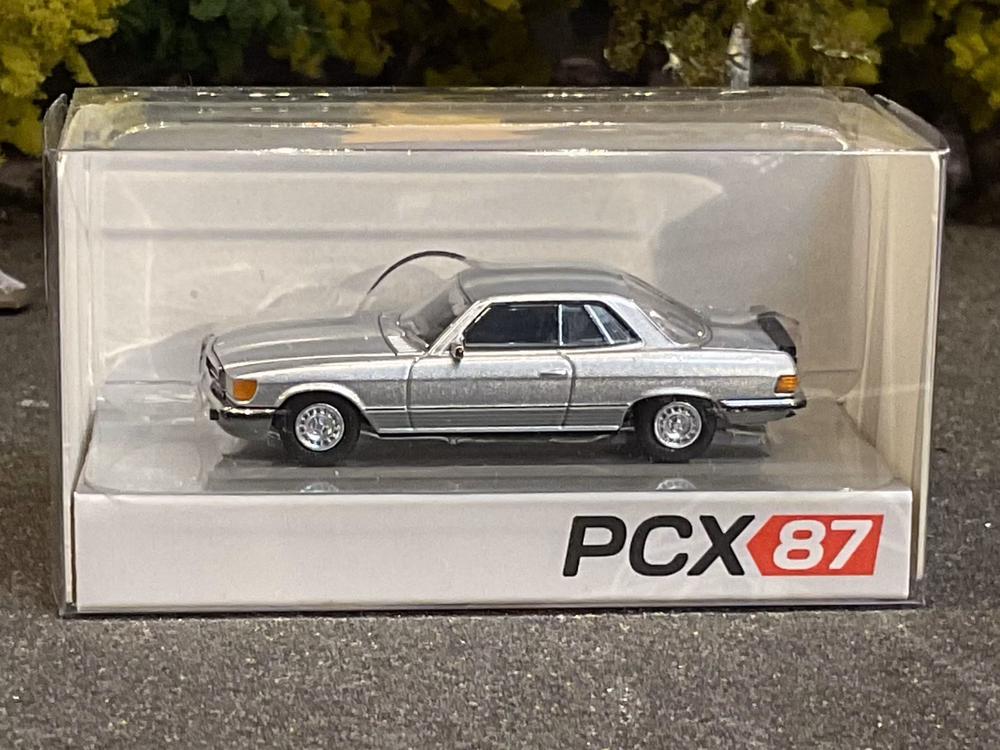 Skala 1/87 - Mercedes-Benz SLC C107, Silver fr PCX87