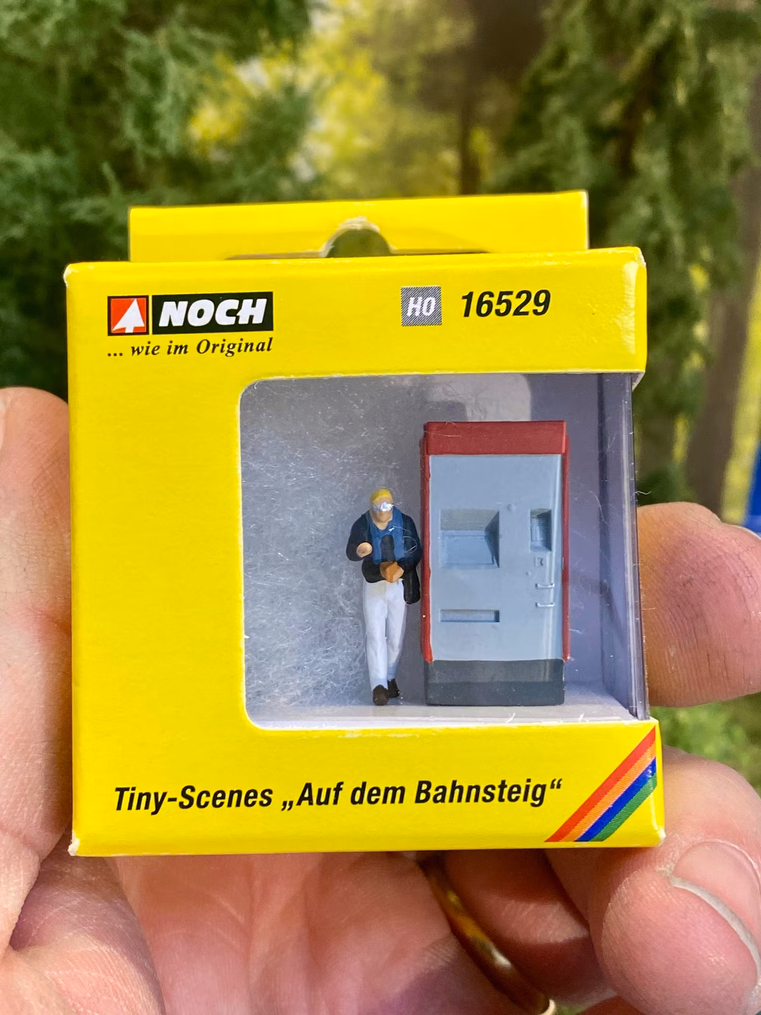 NOCH 16529 Skala H0, Tiny Scenes ‘On the Platform’