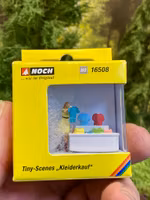 NOCH 16508 Skala H0, Tiny Scences ‘Clothes Shopping’