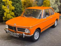 Skala 1/18 BMW 2002 tii, Orange (08543P) fr Kyosho