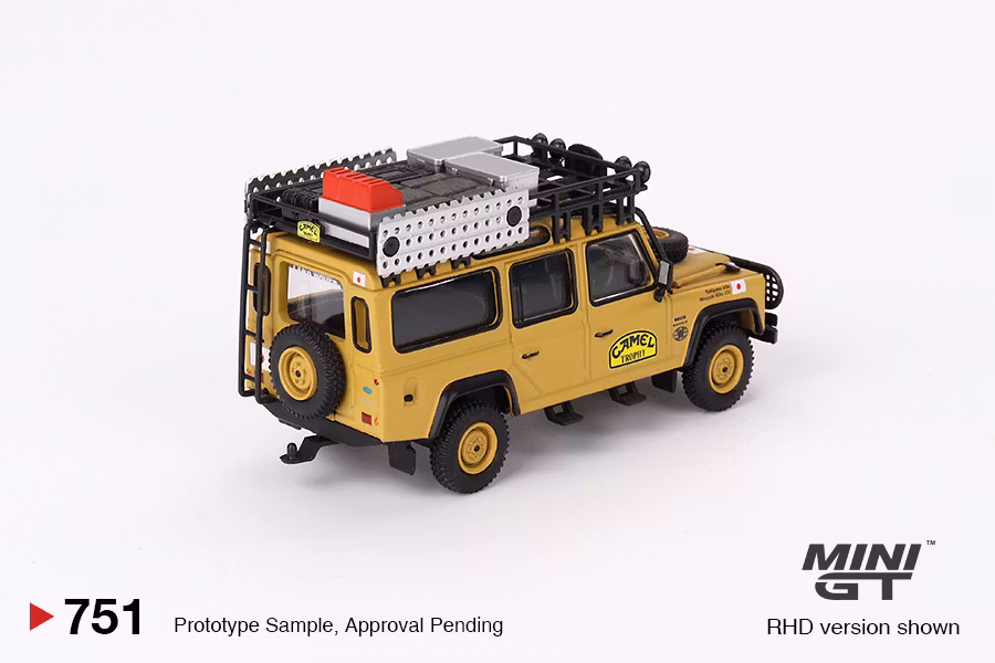 Skala 1/64 Land Rover Defender 110 1989 Camel Trophy Amazon Team Japan fr MINI GT ((751)