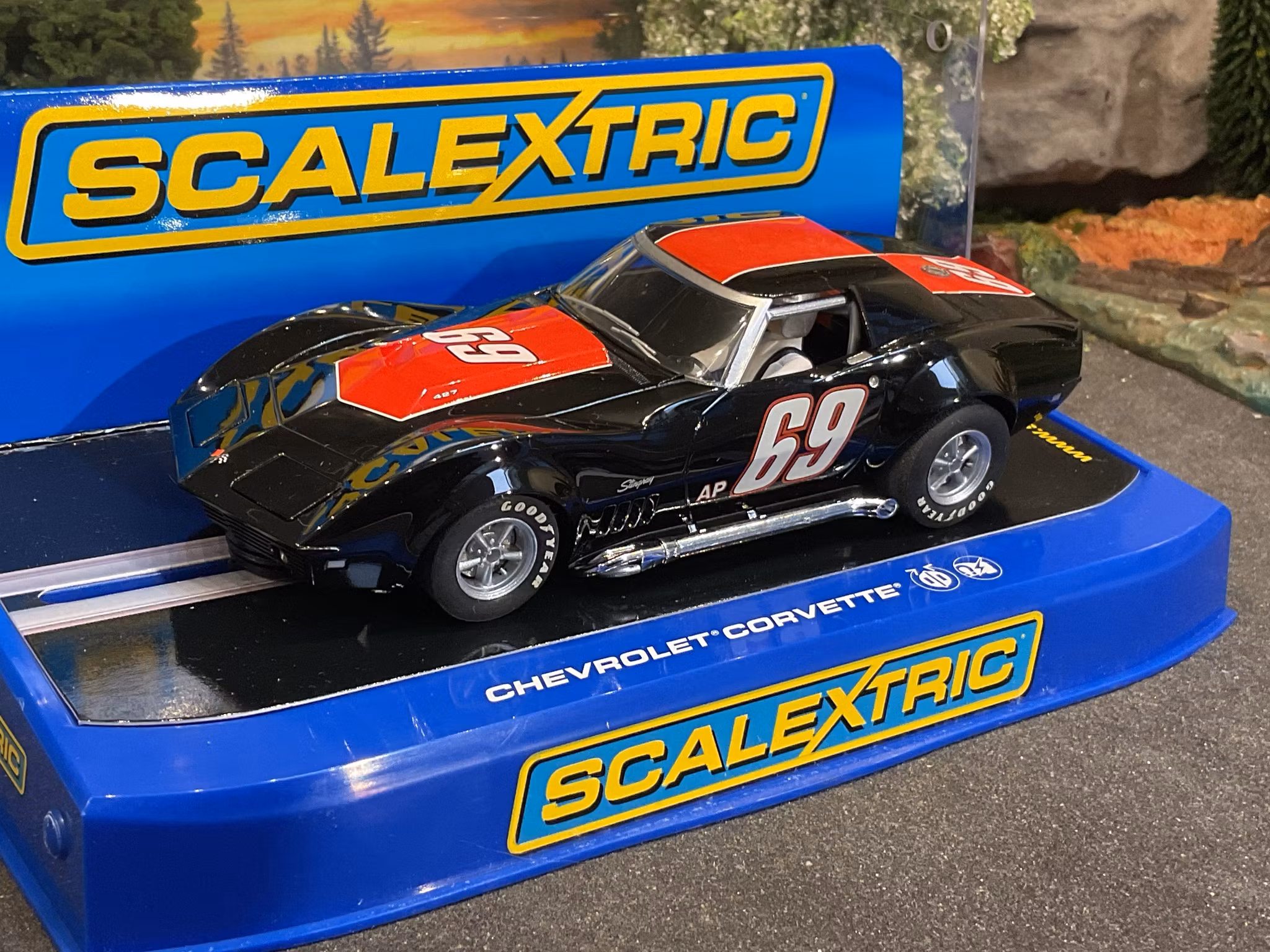 Skala 1/32 Analog Slotcar - Chevrolet Corvette LBB S McDonald fr Scalextric