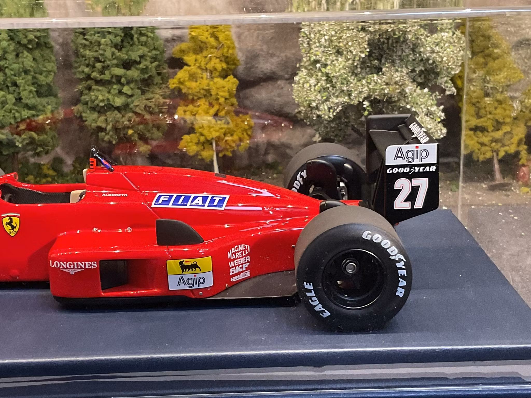 Skala 1/18 Formula 1 Ferrari F1-87/88 GP Italia, Michele Alboreto 2nd place fr Look Smart
