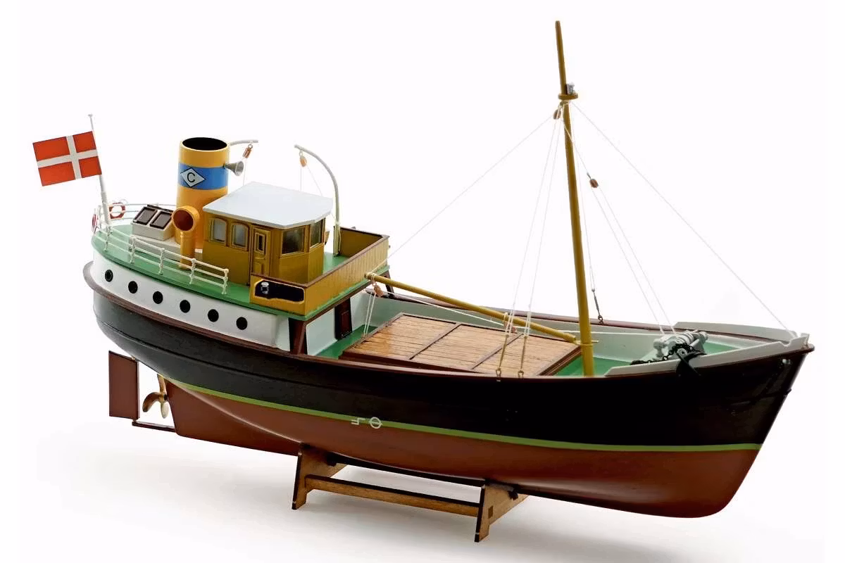 NYHET! Skala 1/60 Building set: CARLI 236 fr Billing Boats
