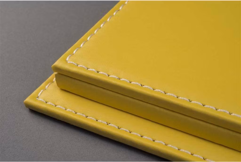 Skala 1/12 Vitrin/Display Case, Yellow Leather Base, 10097 fr Atlantic Case