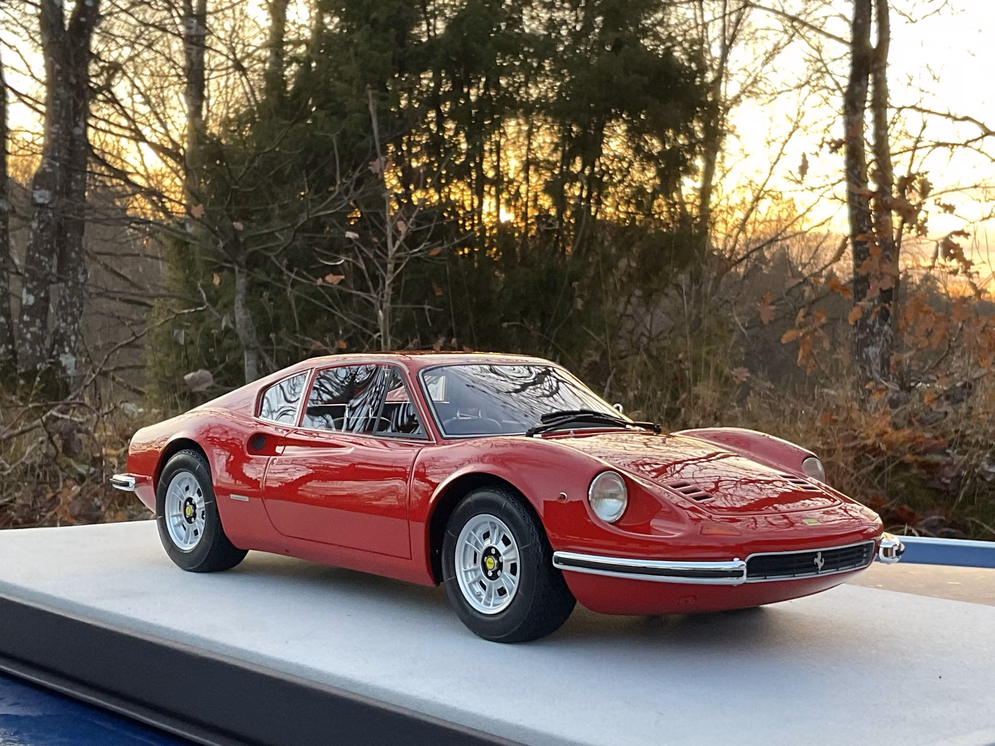 Skala 1/12 Ferrari Dino 246 GT, Red fr TOP Marques, 250 pcs ww