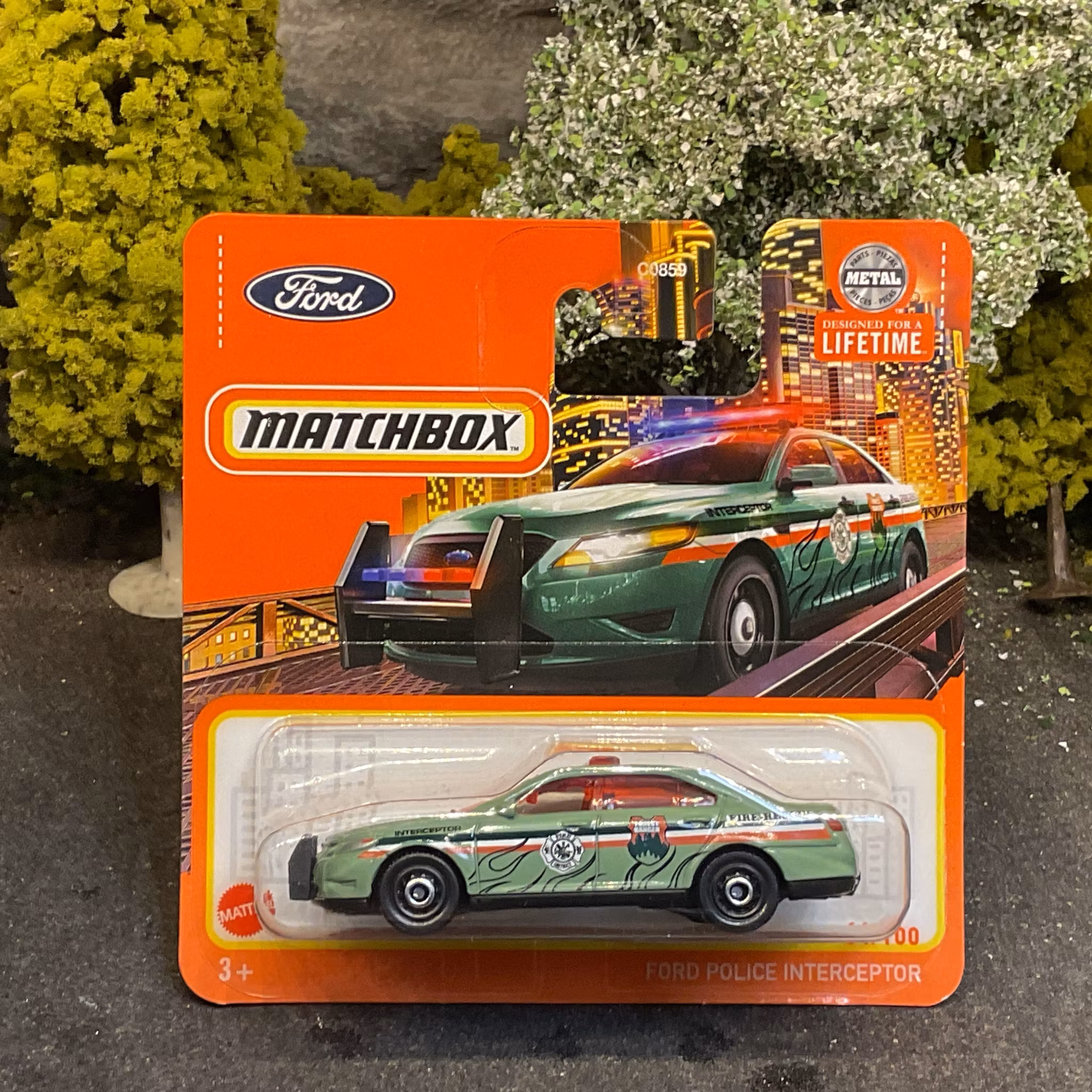 Skala 1/64 Matchbox -  Ford Police Interceptor - Green