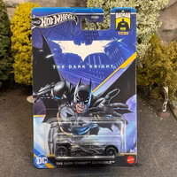 Skala 1/64 Hot Wheels DC: The Dark Knight - Batmobile