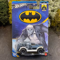 Skala 1/64 Hot Wheels DC: Batman - Power Panel