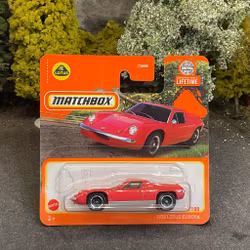 Skala 1/64 MATCHBOX "Lifetime" - Lotus Europa 1972, Light red
