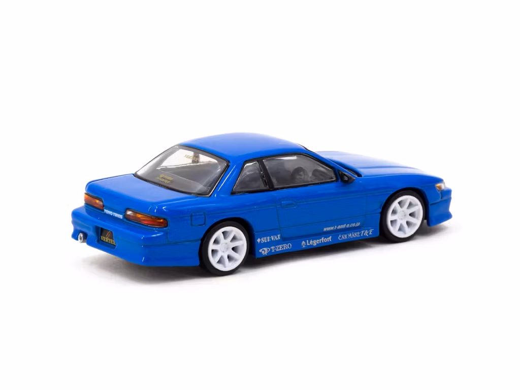 Skala 1/64 VERTEX Nissan Silvia S13 Blue Metallic TOYO TIRES fr Tarmac Works - GLOBAL64