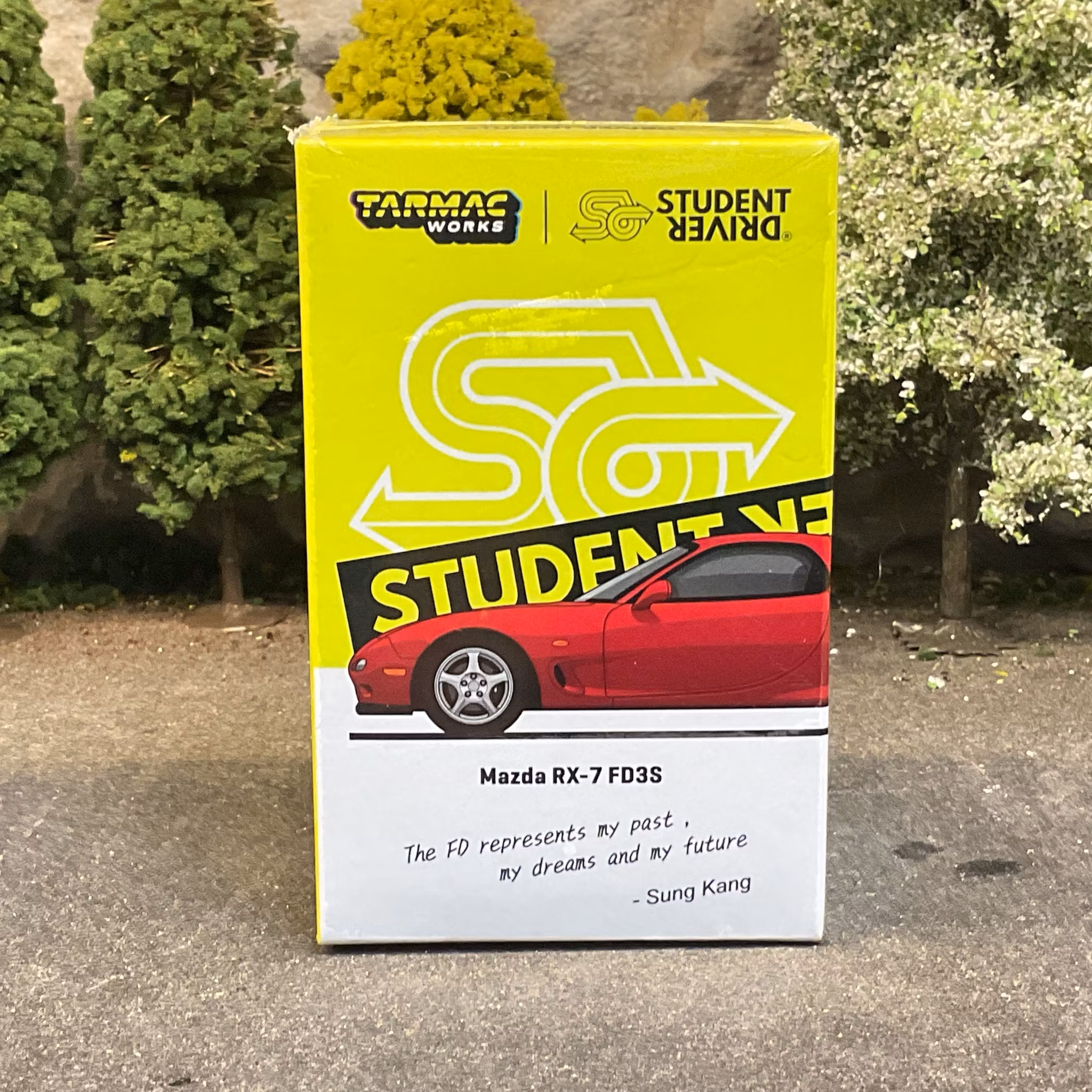 Skala 1/64 Mazda RX-7 FD3S Red fr J Collection x Tarmac Works x Student Driver