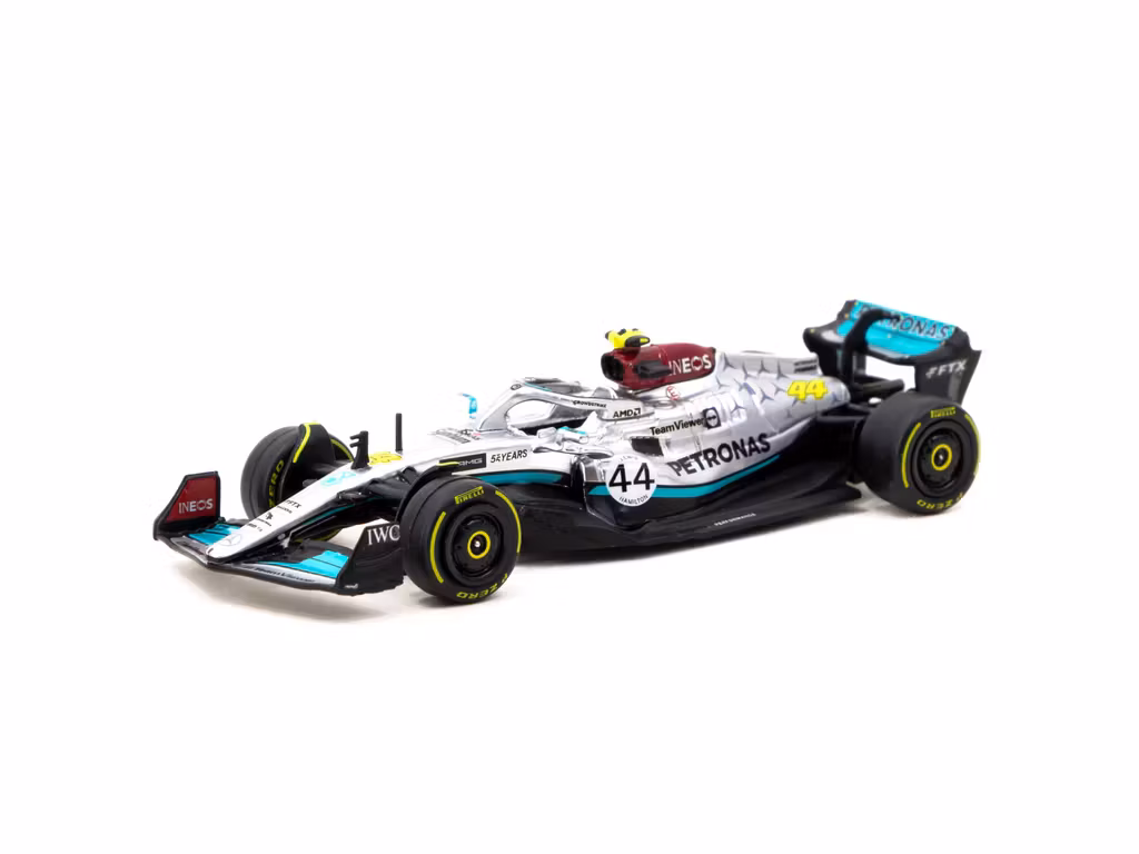 Skala 1/64 Mercedes-AMG F1 W13 E Performance Belgian Grand Prix 2022 Lewis Hamilton #44 fr Tarmac Works/IXO Models