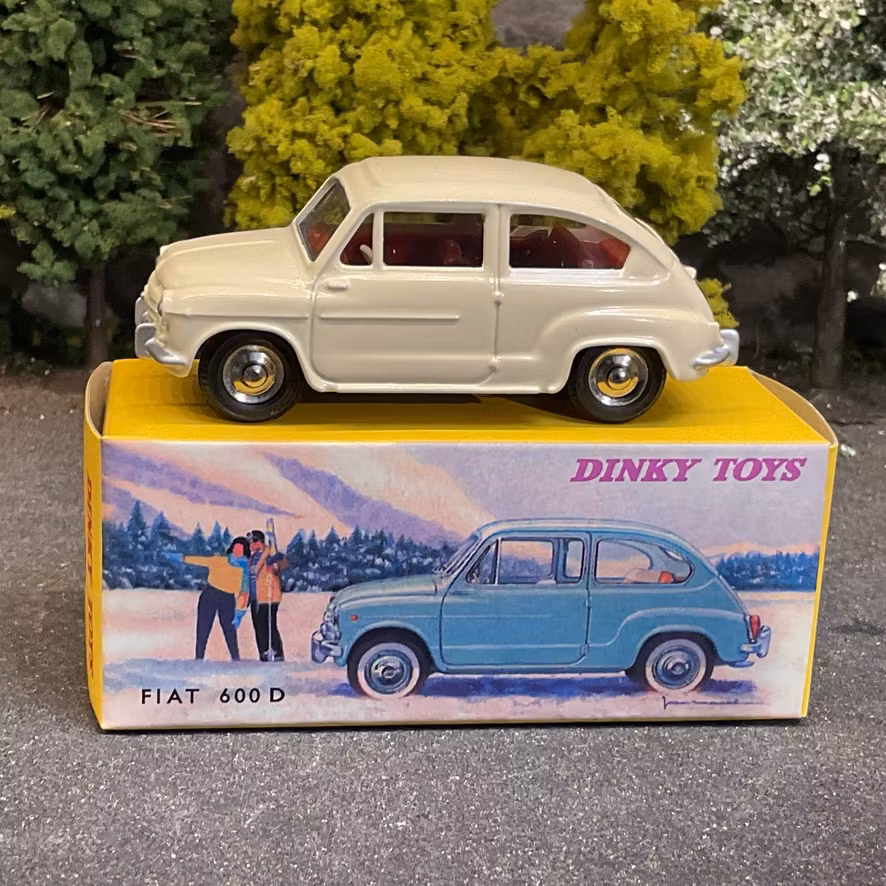 Skala 1/43 Fiat 600 D, Cream white fr Dinky Toys/Norev/De Agostini
