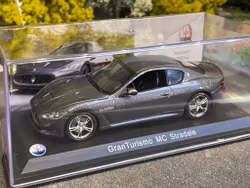 Skala 1/43 Maserati GranTrismo MC Stradale fr WhiteBox