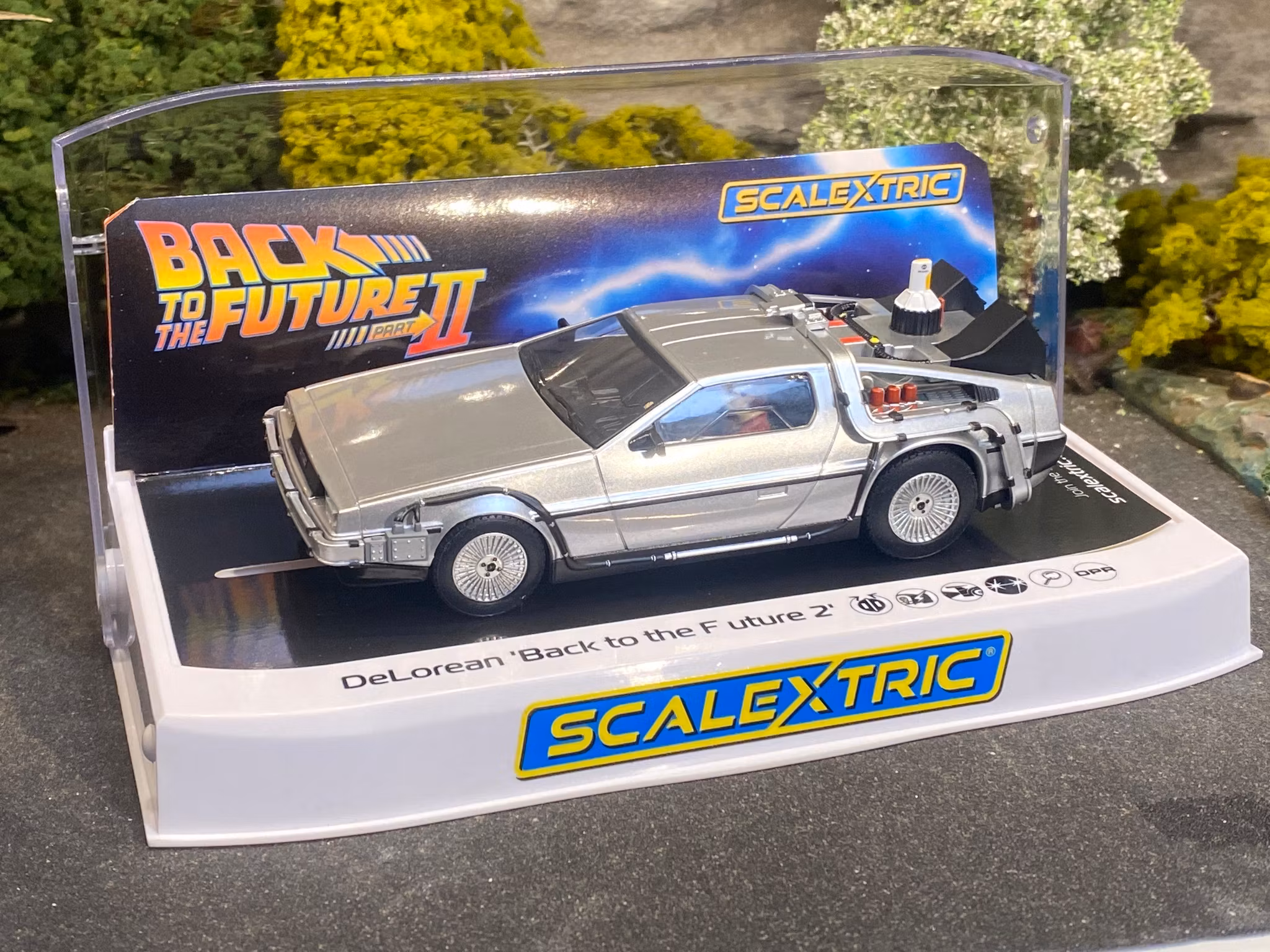 Skala 1/32 An. Scalextric Slot car: DeLorean - Back to the Future 2