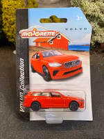 Skala 1/64 Volvo V90 - Red fr Majorette