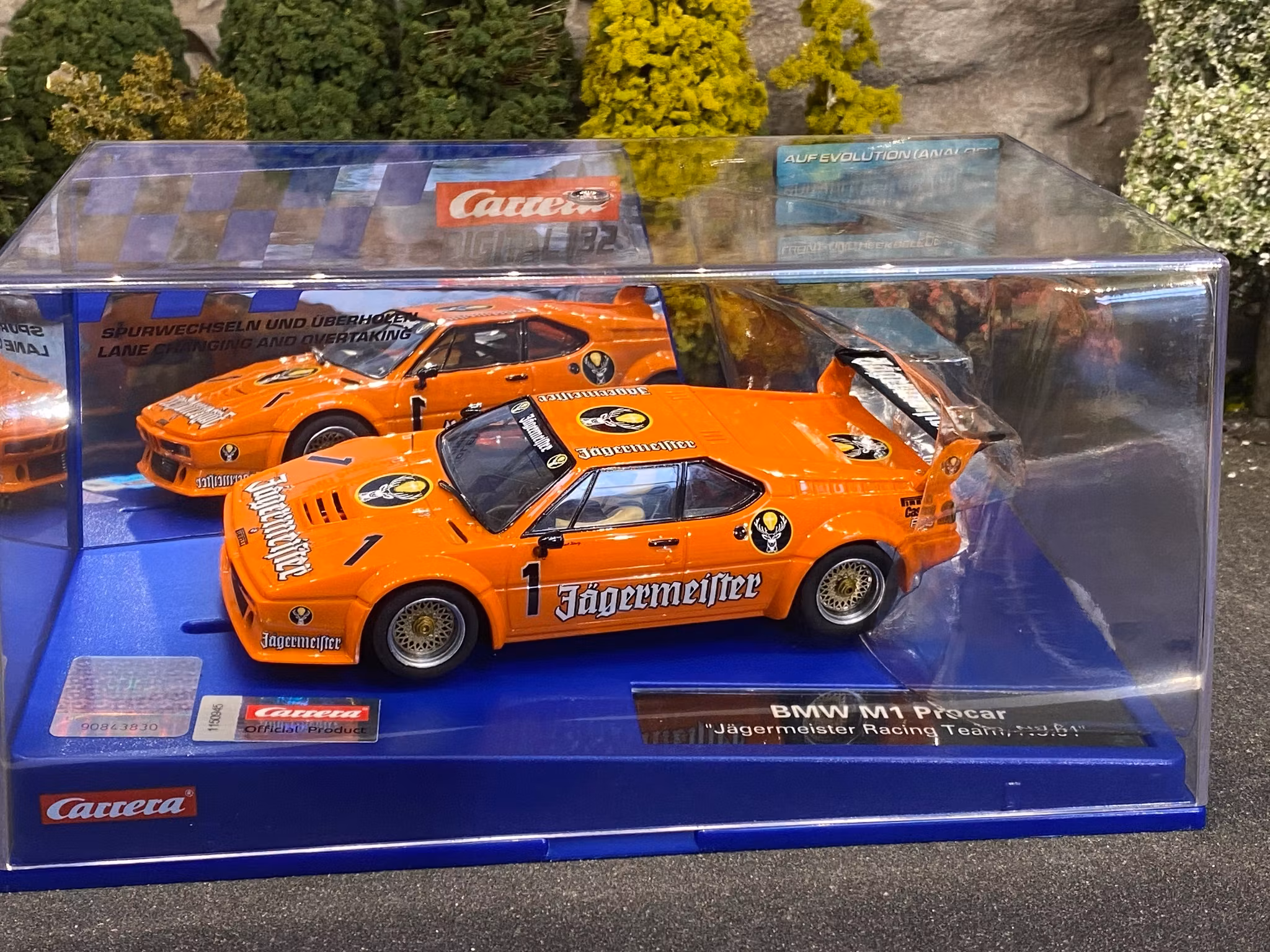 Skala 1/32 Digital Slot Car fr Carrera: BMW M1 Procar "Jägermeister Racing Team, No.1"