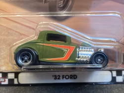 Skala 1/64 Hot Wheels Premium, Boulevard: '32 Ford, Green w stripes