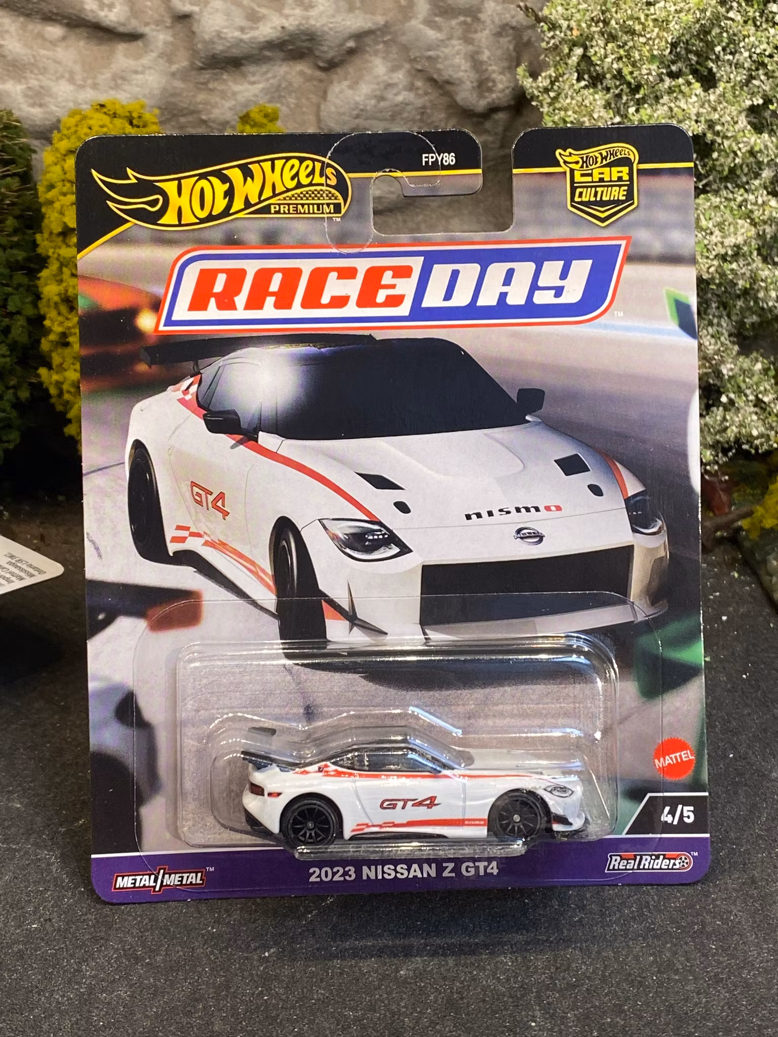 Skala 1/64 Hot Wheels Premium, Car culture Race Day: 2023 Nissan Z GT4