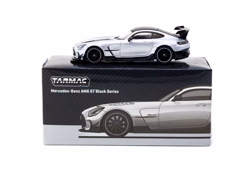 Skala 1/64 Mercedes-Benz AMG GT Black Series Silver Metallic fr Tarmac Works - GLOBAL64