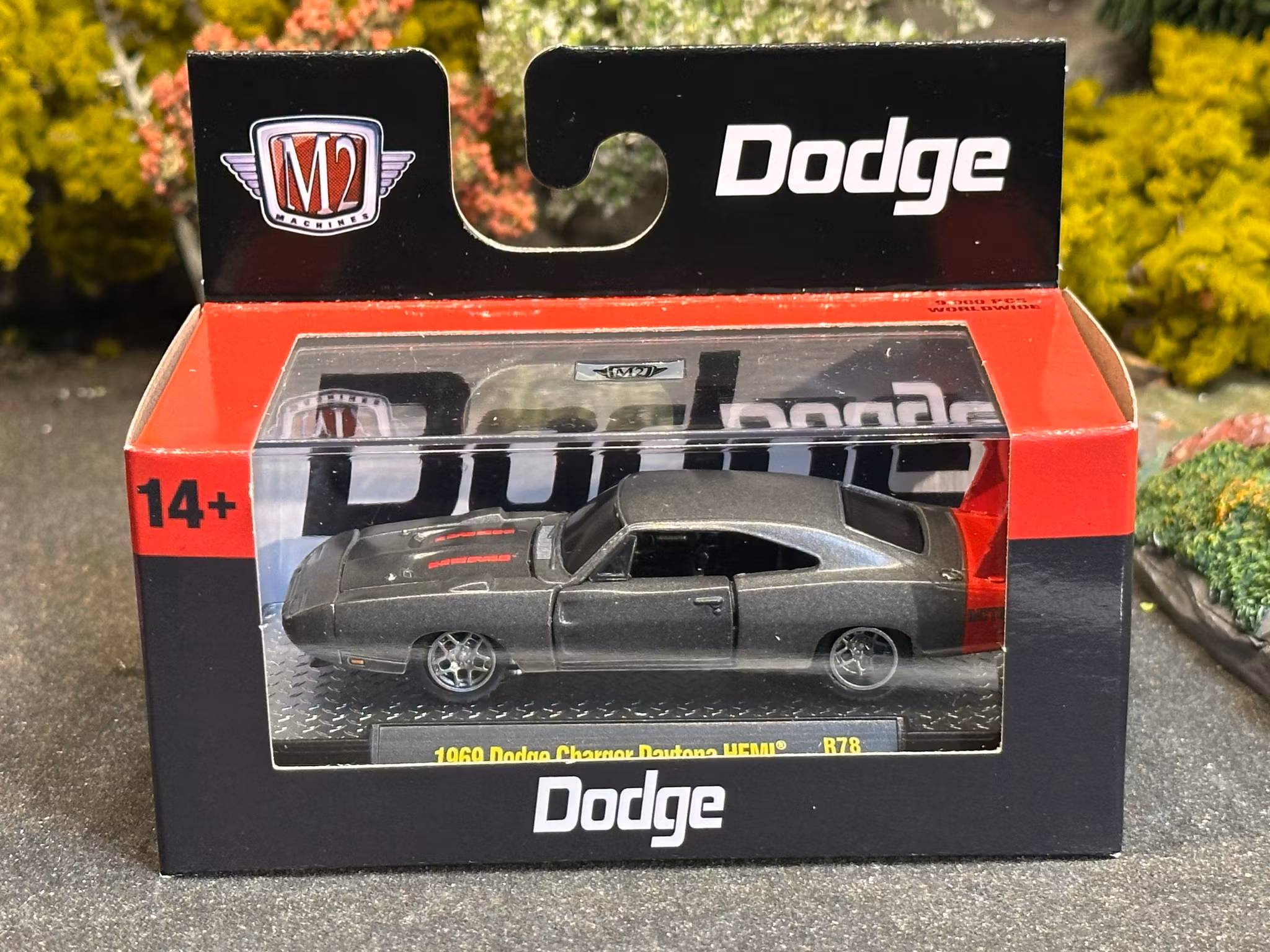 Skala 1/64 M2 - Machines: 1969 Dodge Charger Daytona HEMI