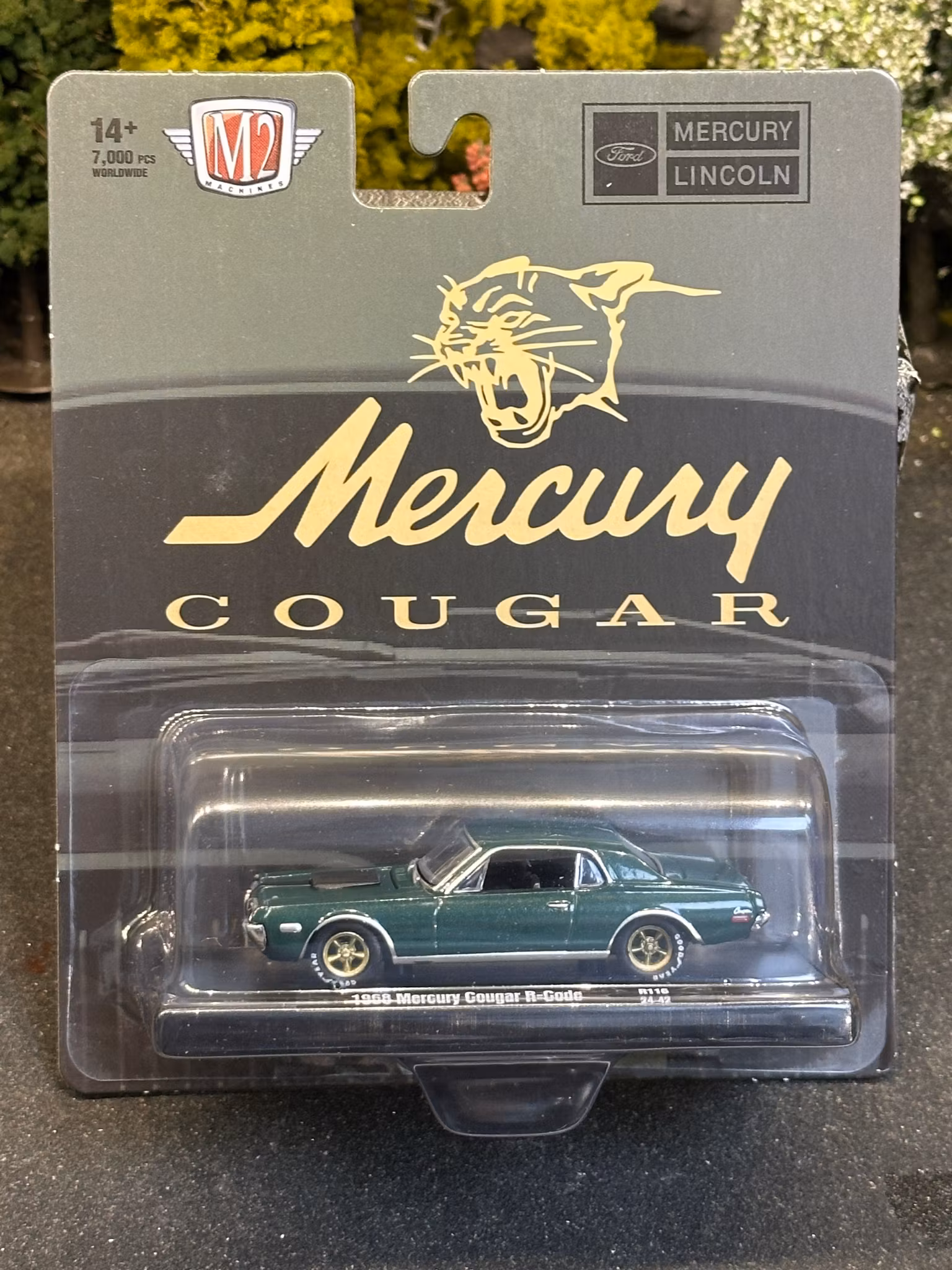 Skala 1/64 M2 - Machines: 1968 Mercury Cougar R-code