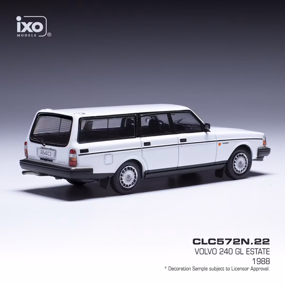 Skala 1/43 Volvo 240 GL Estate (245) 1990, white fr IXO Models