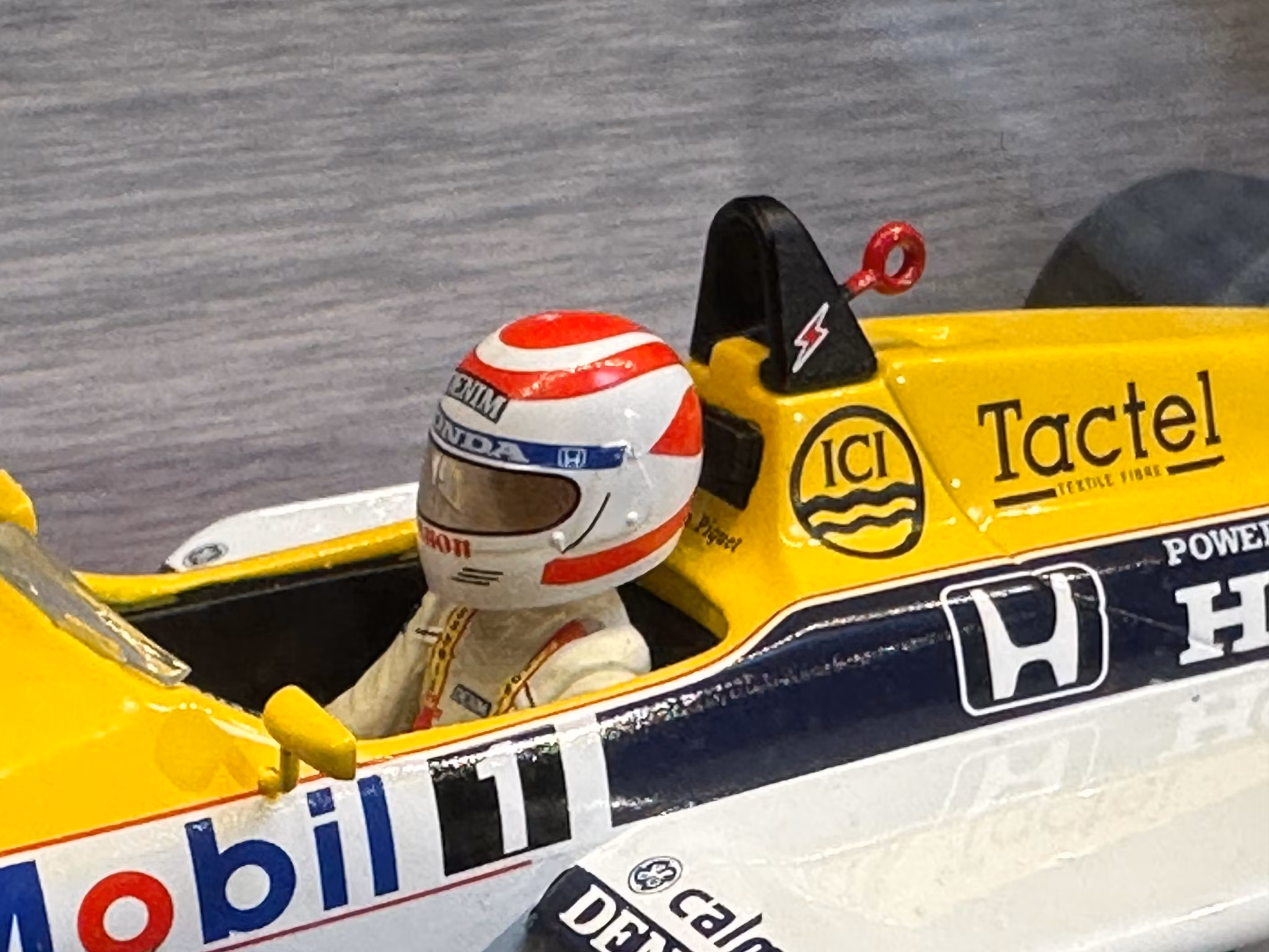 Skala 1/18 Williams FW11 #6 N.Piquet, Brazilian GP 86' fr MCG/Model Car Group