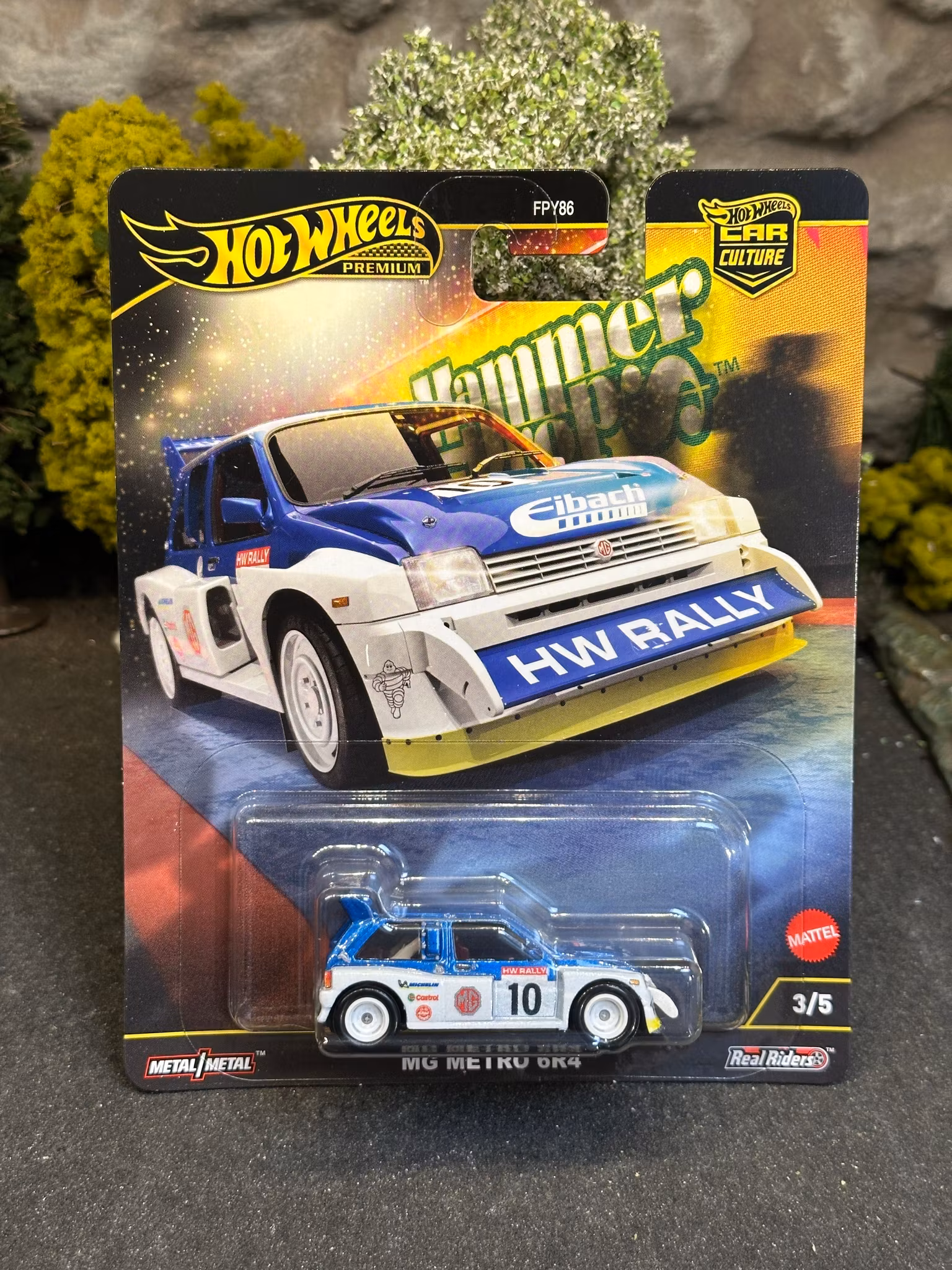 Skala 1/64 Hot Wheels Premium, Hammer: MG Metro 6R4 - Car Culture