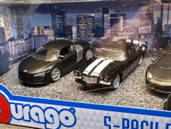 Skala 1/64 - 5-pack, Black collection fr Bburago