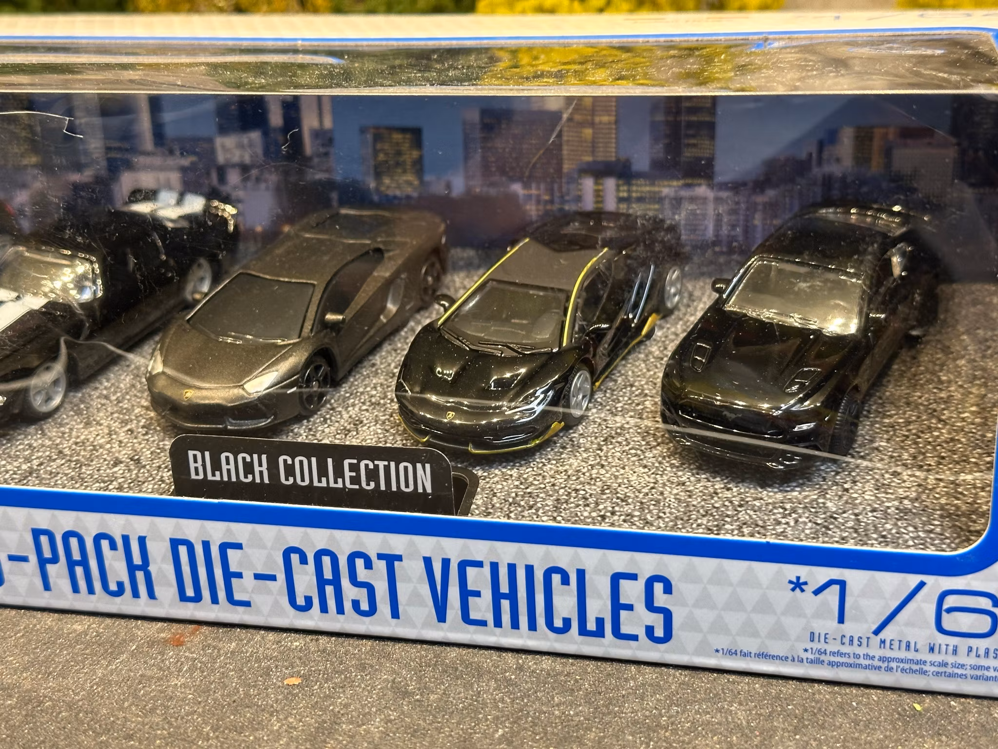 Skala 1/64 - 5-pack, Black collection fr Bburago