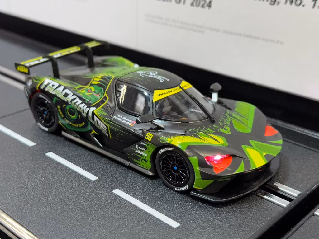 Skala 1/32 Analogue slot car fr Carrera: KTM X-BOW GT2 "Trackday1.de"