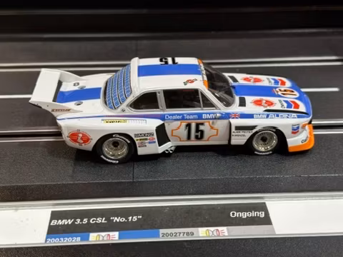 Skala 1/32 Analogue slot car fr Carrera: BMW 3.5 CSL "No.15"