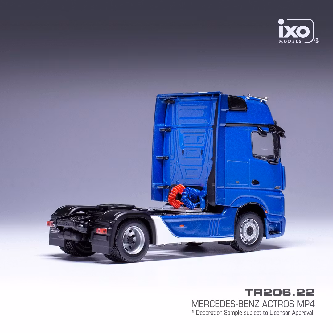 Skala 1/43 Mercedes-Benz Actros MP4 fr IXO Models (TR206.22)