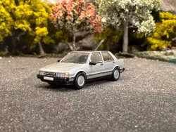 Skala 1/87 - SAAB 9000 CC, Silver fr PCX87